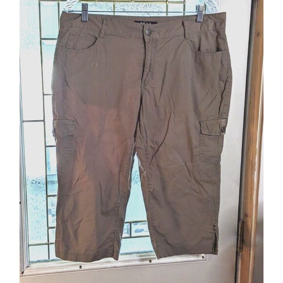 Beau Dawson women's tan size 12 capris preowned - Picture 2 of 6